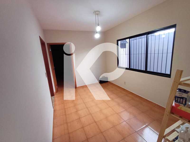 Casa de Vila à venda com 3 quartos, 200m² - Foto 15