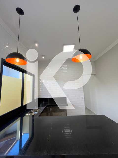 Casa à venda com 2 quartos, 420m² - Foto 2