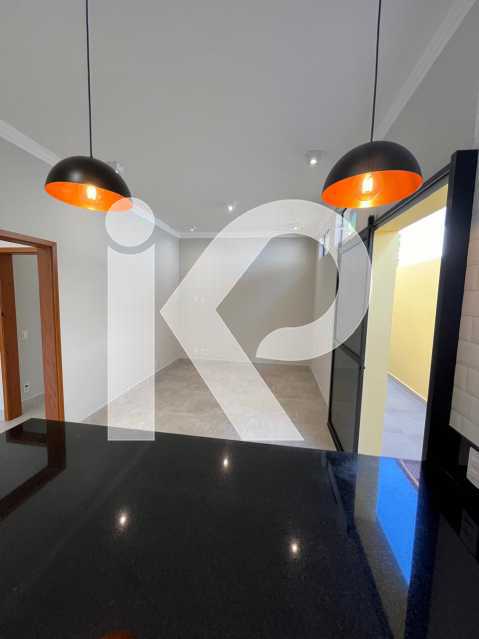 Casa à venda com 2 quartos, 420m² - Foto 10