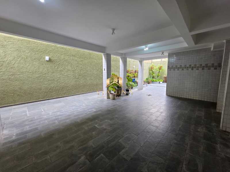 Casa, 4 quartos, 330 m² - Foto 3