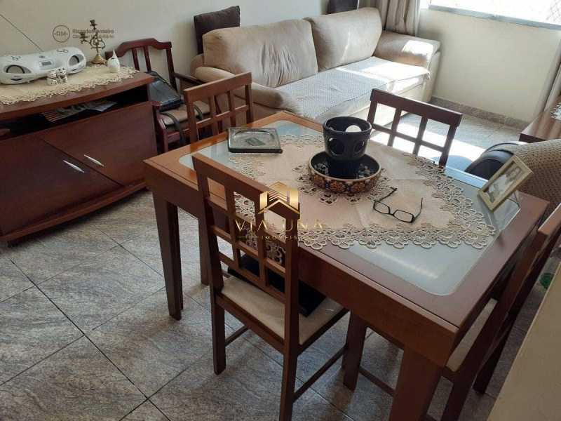 Apartamento à venda com 2 quartos, 69m² - Foto 8