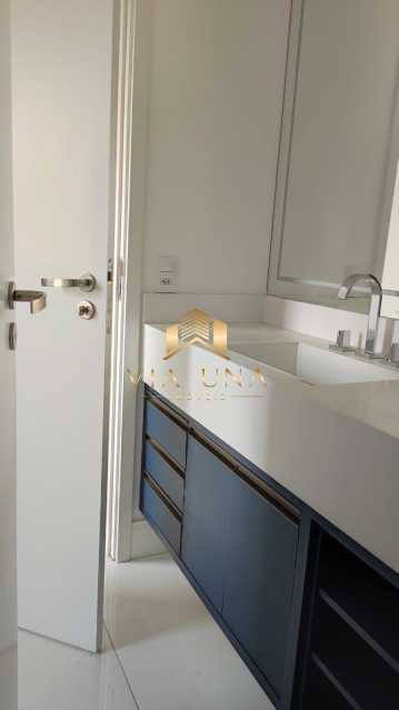 Apartamento à venda com 3 quartos, 122m² - Foto 22