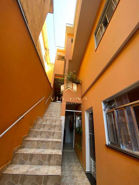 Casa à venda com 5 quartos, 200m² - Foto 1