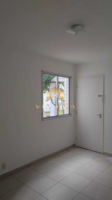 Apartamento à venda com 2 quartos, 43m² - Foto 9