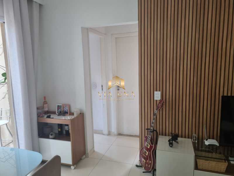 Apartamento à venda com 2 quartos, 47m² - Foto 2