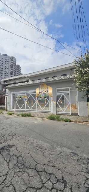 Casa, 3 quartos, 303 m² - Foto 1