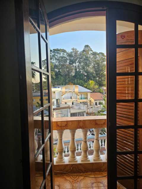 Casa à venda com 3 quartos, 150m² - Foto 14