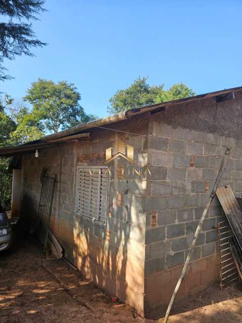Chácara à venda com 2 quartos, 1000m² - Foto 18