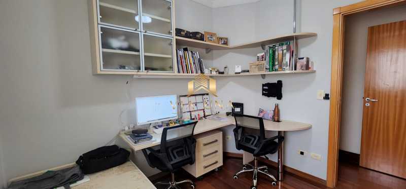 Apartamento à venda com 3 quartos, 107m² - Foto 14