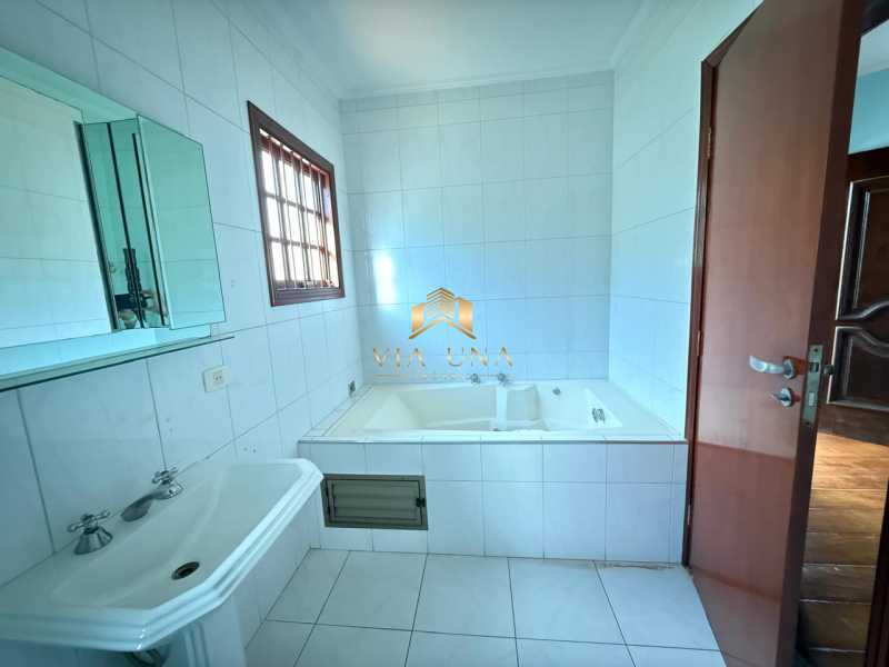 Casa, 4 quartos, 325 m² - Foto 24