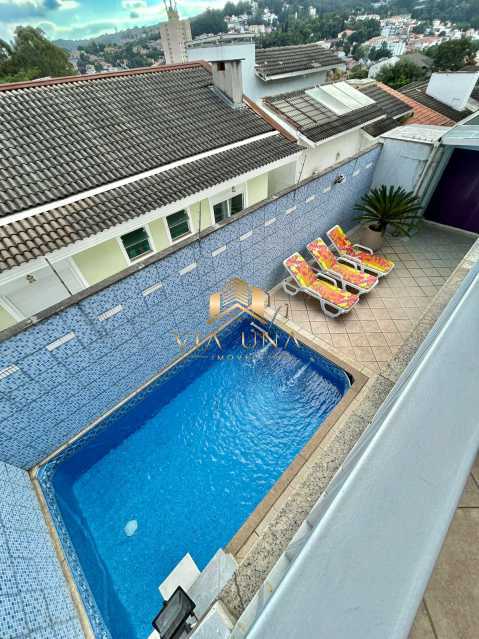 Casa, 4 quartos, 246 m² - Foto 2