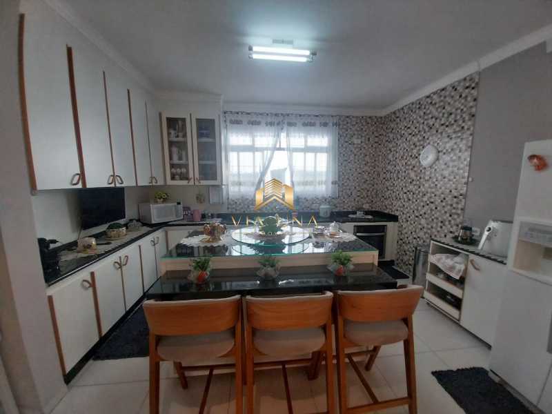 Casa, 5 quartos, 240 m² - Foto 12