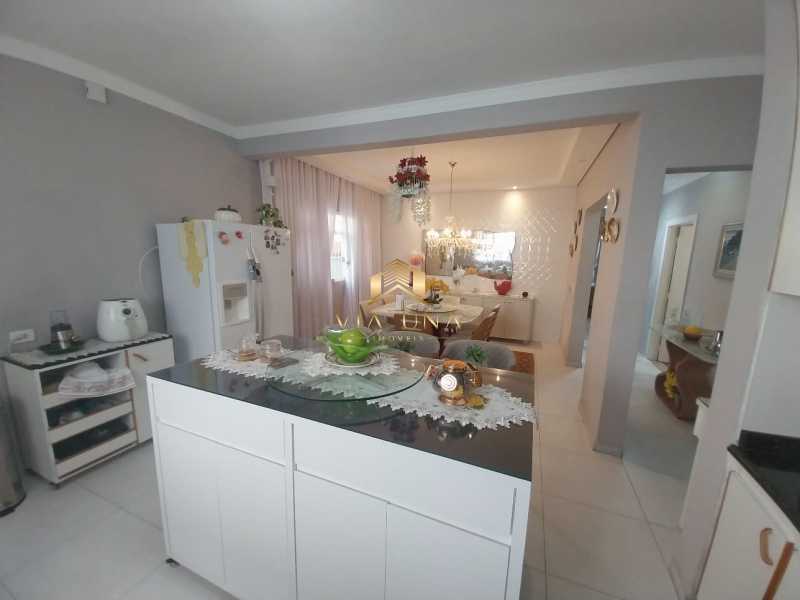 Casa, 5 quartos, 240 m² - Foto 17