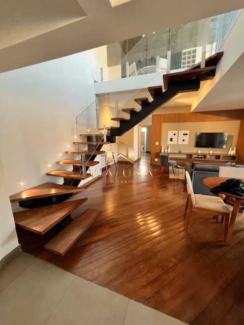 Apartamento, 3 quartos, 210 m² - Foto 1
