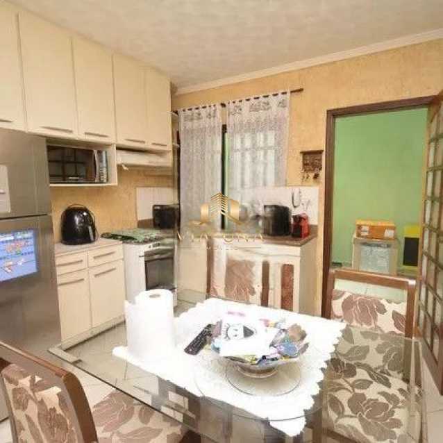 Casa à venda com 3 quartos, 150m² - Foto 8