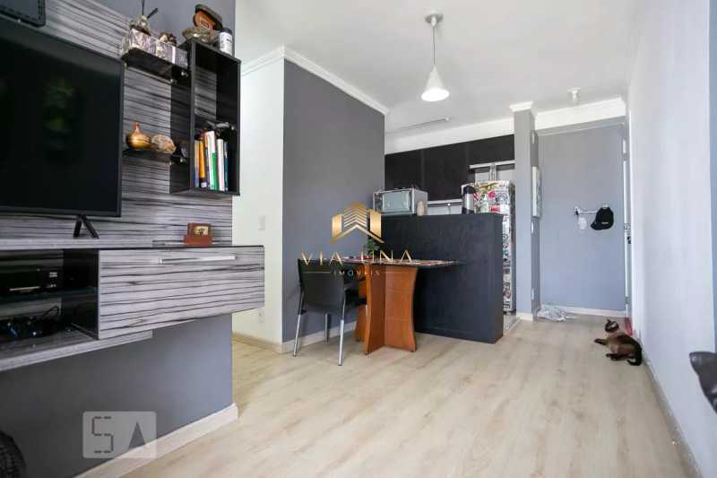 Apartamento à venda com 2 quartos, 57m² - Foto 3