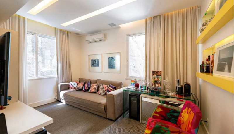 Apartamento à venda com 3 quartos, 90m² - Foto 2