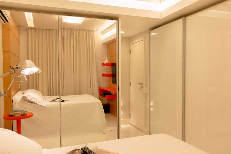 Apartamento à venda com 3 quartos, 90m² - Foto 15