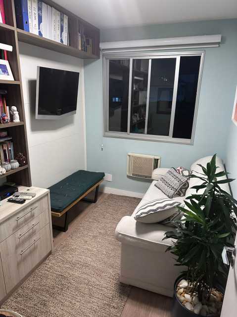 Apartamento à venda com 3 quartos, 62m² - Foto 1