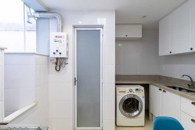 Apartamento à venda com 2 quartos, 80m² - Foto 30