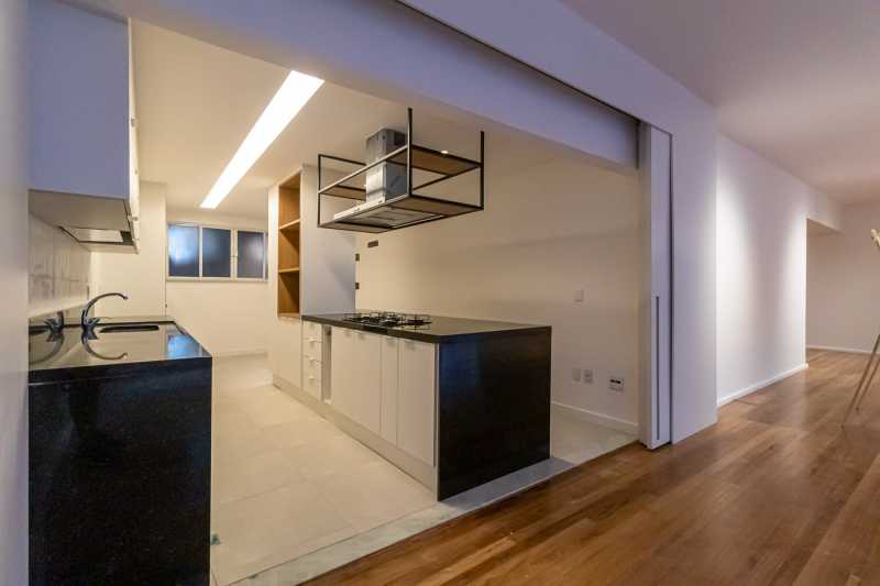 Apartamento à venda com 4 quartos, 330m² - Foto 10