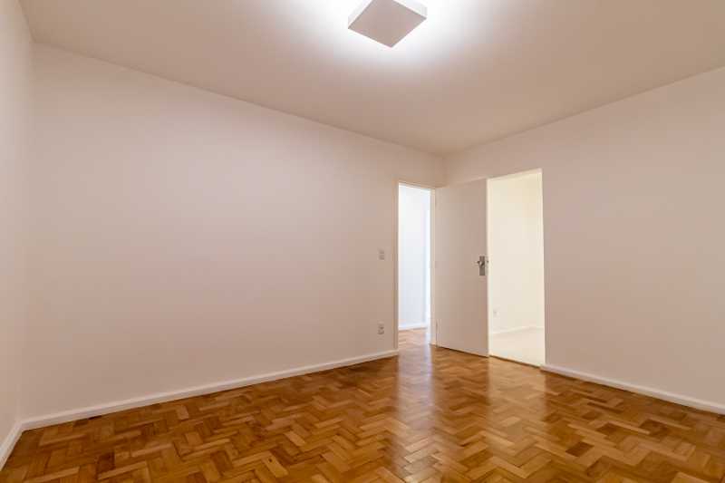 Apartamento à venda com 4 quartos, 330m² - Foto 22