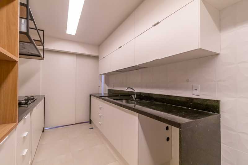 Apartamento à venda com 4 quartos, 330m² - Foto 15