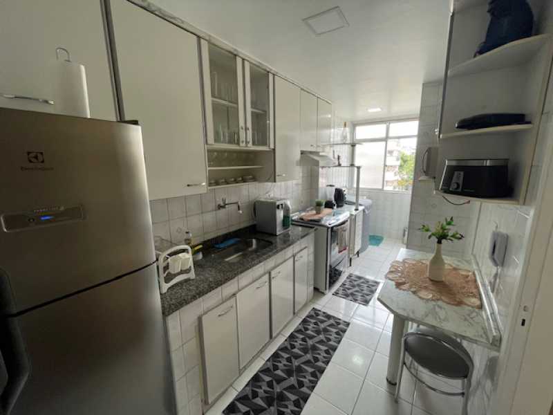 Apartamento à venda com 3 quartos, 81m² - Foto 14