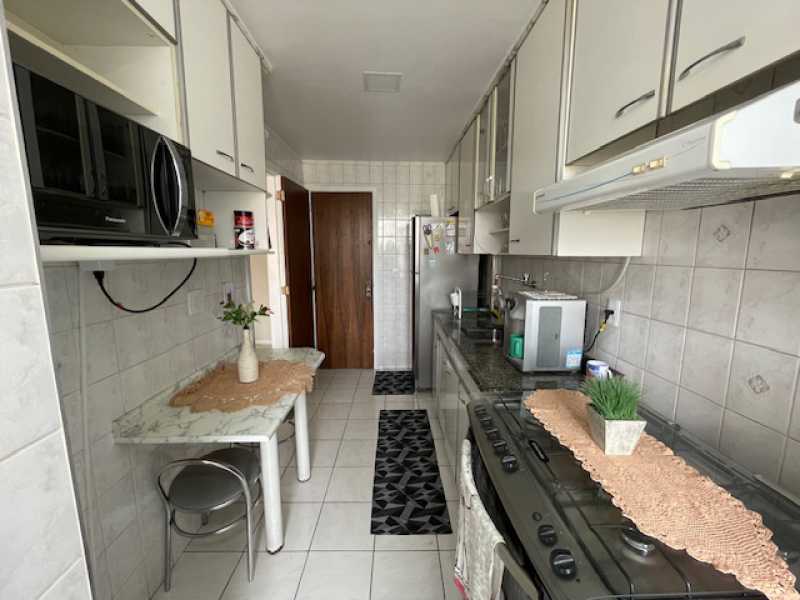 Apartamento à venda com 3 quartos, 81m² - Foto 15