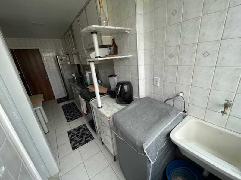 Apartamento à venda com 3 quartos, 81m² - Foto 16