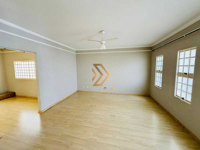 Casa, 4 quartos, 222 m² - Foto 2