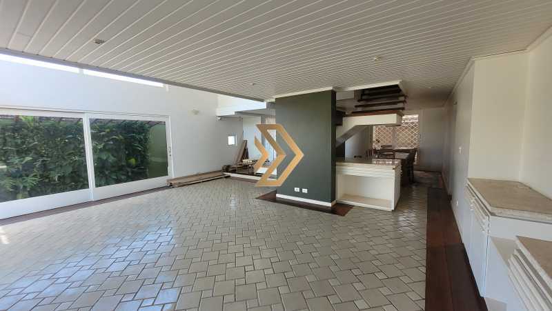 Casa, 3 quartos, 220 m² - Foto 4