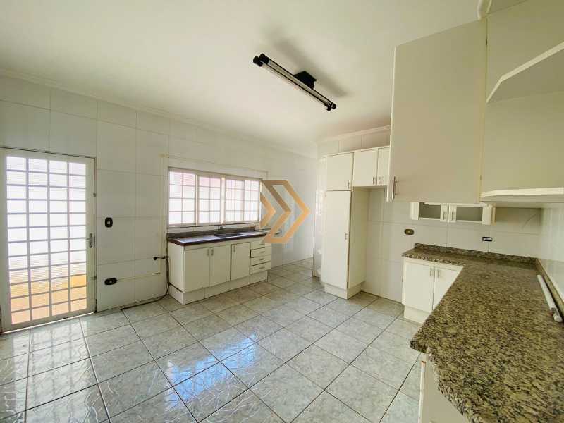 Casa, 3 quartos, 301 m² - Foto 10