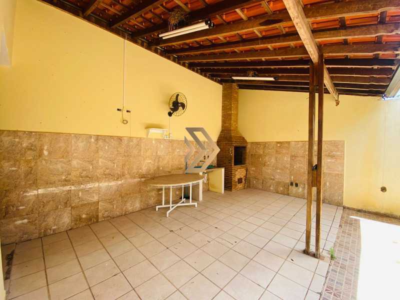 Casa, 3 quartos, 301 m² - Foto 4