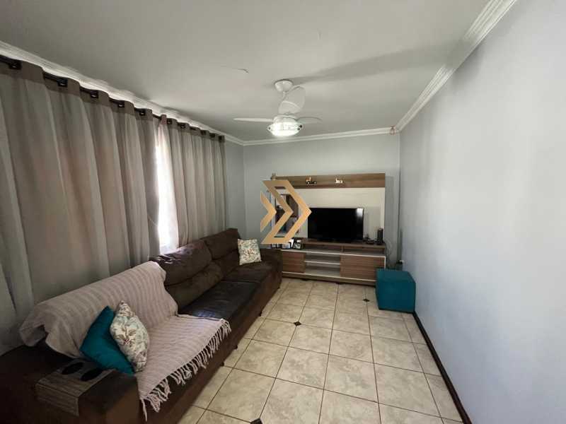 Casa, 6 quartos, 140 m² - Foto 2