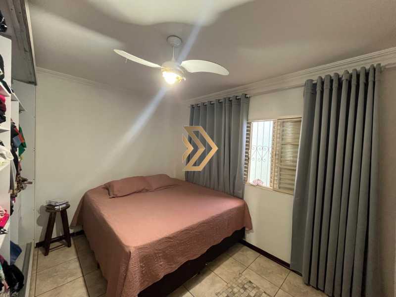 Casa, 6 quartos, 140 m² - Foto 9