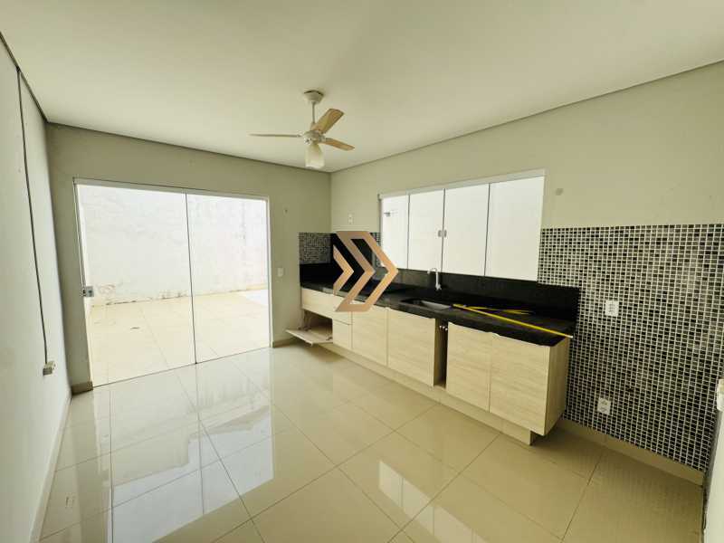 Casa, 3 quartos, 212 m² - Foto 7
