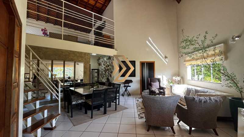 Chácara, 3 quartos, 2700 m² - Foto 1