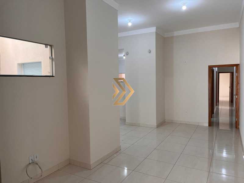 Casa, 4 quartos, 155 m² - Foto 1