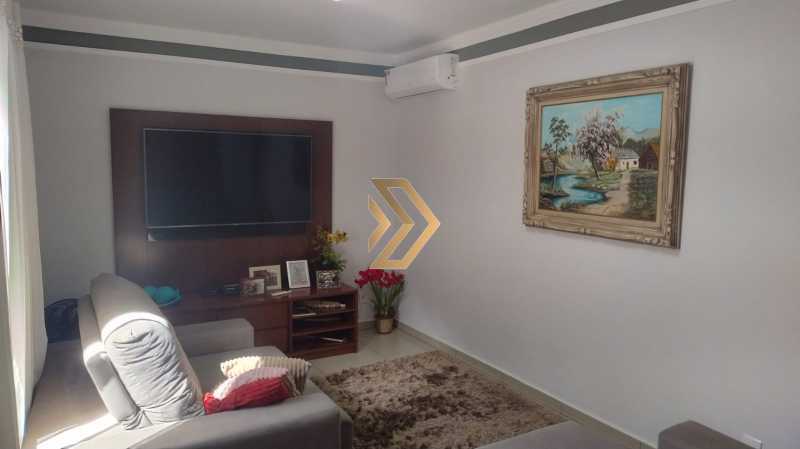 Casa, 3 quartos, 255 m² - Foto 1
