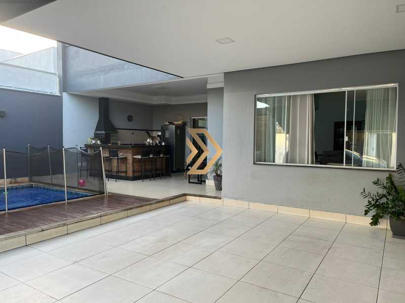 Casa, 3 quartos, 211 m² - Foto 12
