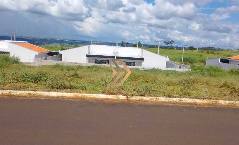 Terreno, 200 m² - Foto 1
