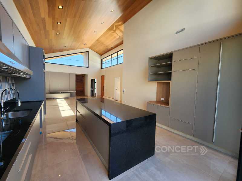 Casa de Condomínio à venda e aluguel com 3 quartos, 210m² - Foto 4