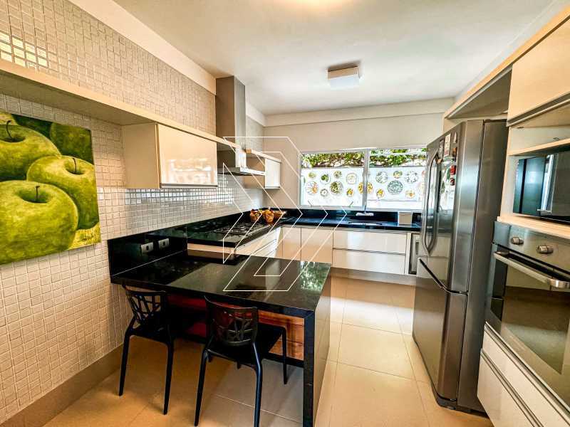 Casa de Condomínio à venda com 3 quartos, 370m² - Foto 5