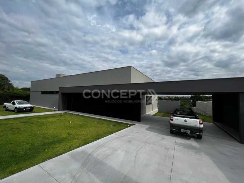 Casa de Condomínio à venda com 4 quartos, 400m² - Foto 1