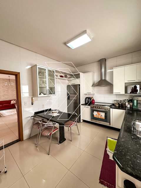 Casa de Condomínio à venda com 4 quartos, 312m² - Foto 5