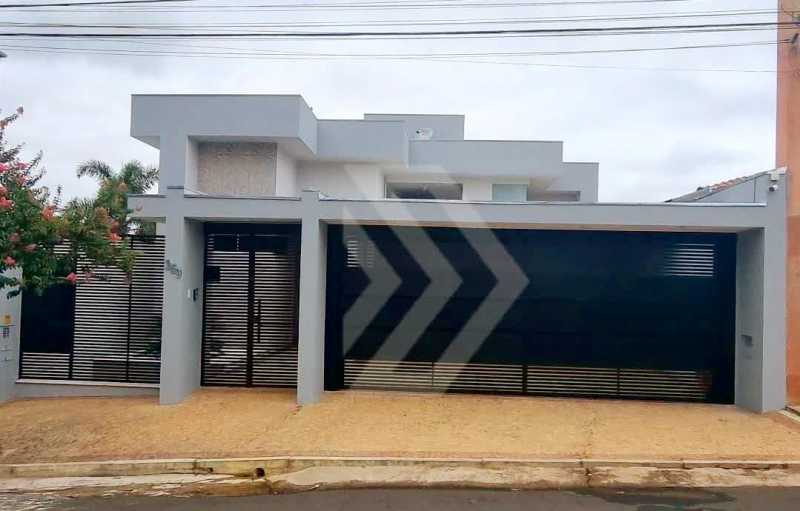 Casa, 3 quartos, 370 m² - Foto 1