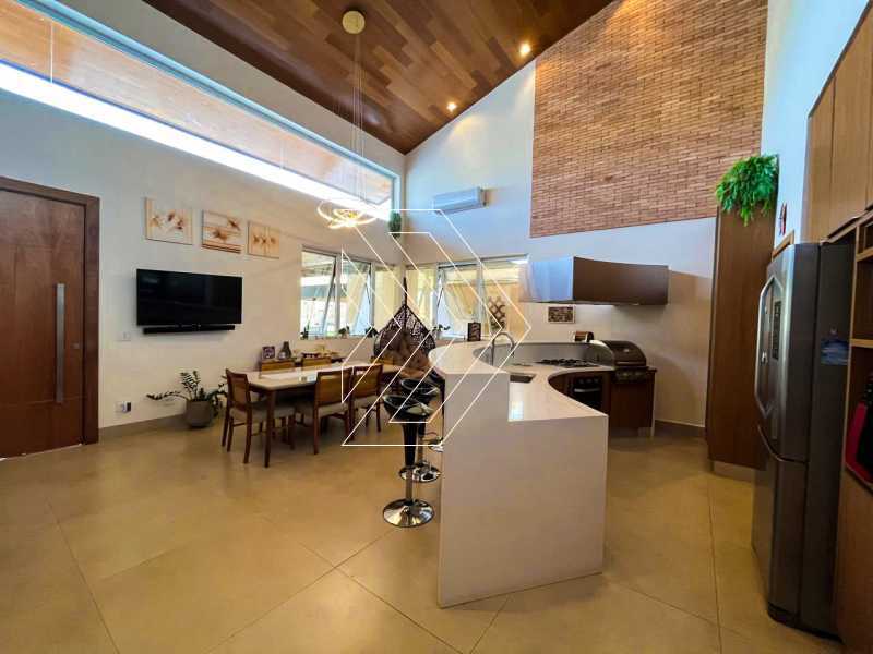 Casa de Condomínio à venda com 3 quartos, 204m² - Foto 4