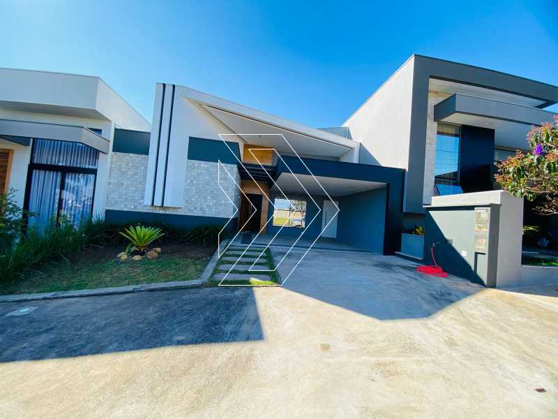 Casa de Condomínio à venda e aluguel com 3 quartos, 300m² - Foto 2