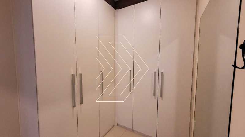 Casa de Condomínio à venda e aluguel com 3 quartos, 230m² - Foto 17